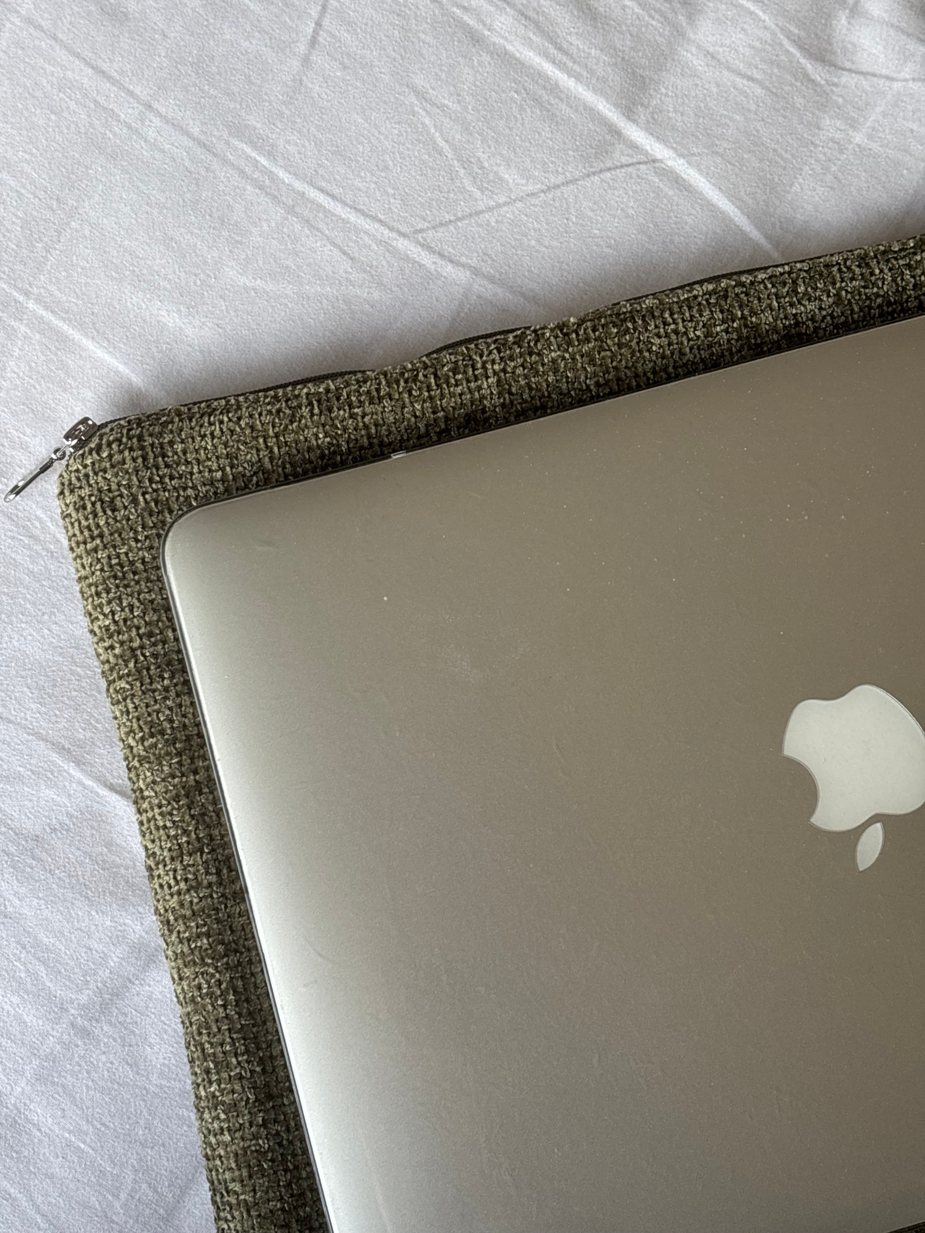 Housse ordi Olive